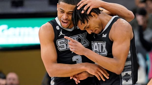 Keldon Johnson Devin Vassell